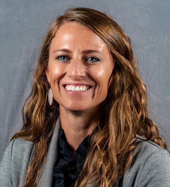 Ashley Velliness Headshot
