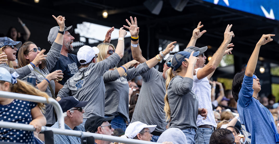 Crowd rooting for ODU Football