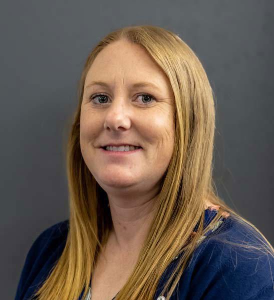 Ashley Waters Headshot